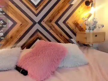 Freechat zairavancleef on Chaturbate