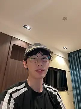 Freechat 1a1a1alll on StripChat