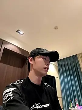 Freechat 1a1a1alll on StripChat