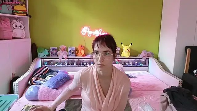 Freechat _HeraLuna_ on StripChat