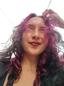 Freechat _Laary_Lily on StripChat