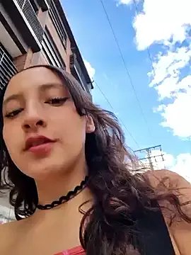 Freechat _Laary_Lily on StripChat