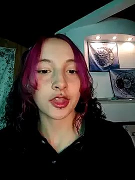 Freechat _Laary_Lily on StripChat