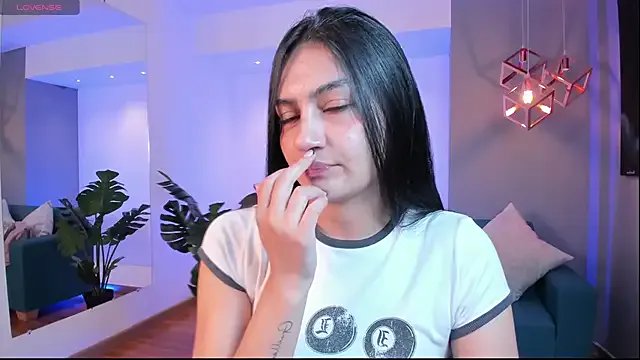 Private AidaJones on StripChat