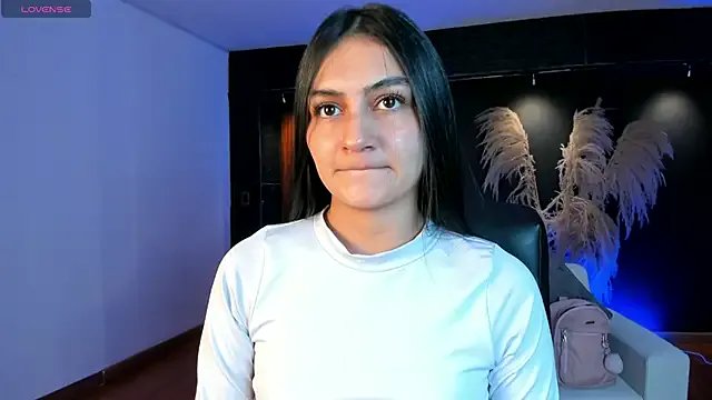 Private AidaJones on StripChat