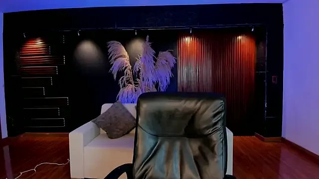 Private AidaJones on StripChat