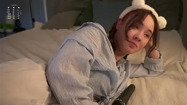 Freechat AlbertaClack on StripChat