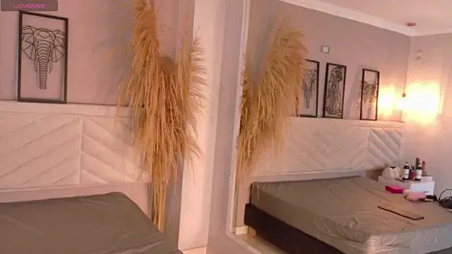 Freechat amy_miller1 on StripChat