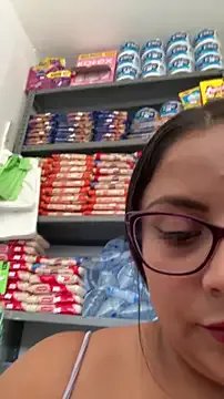 Freechat Angie_e on StripChat