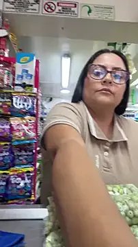 Freechat Angie_e on StripChat