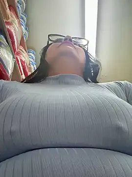 Freechat Angie_e on StripChat