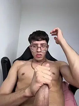 Freechat arthurdavies on StripChat