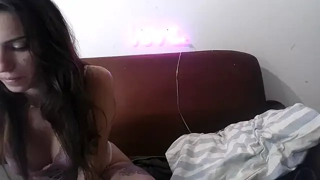 Freechat asherastardust on StripChat