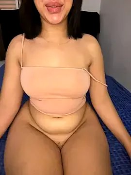 Freechat aya12aya on StripChat