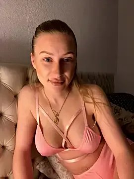 Freechat belle98 on StripChat