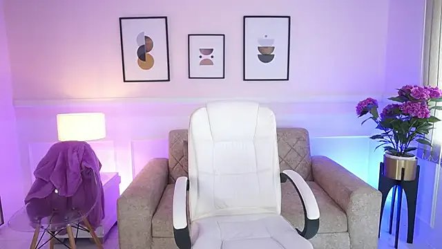 Freechat BillieBrownn on StripChat