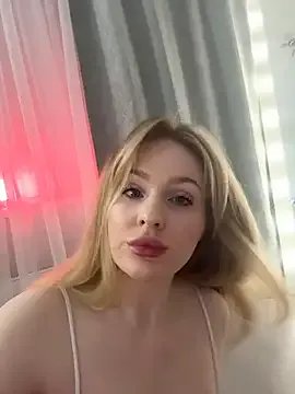 Freechat CaseyCumFace on StripChat