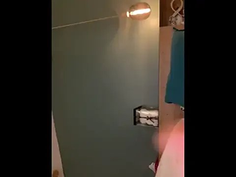 Freechat Catalleyasexy on StripChat