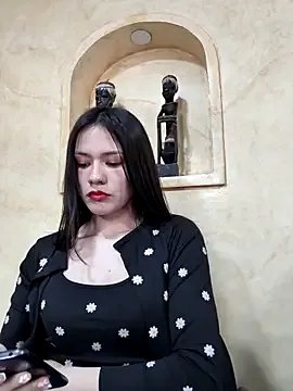 Freechat CHARLOTTE__05 on StripChat