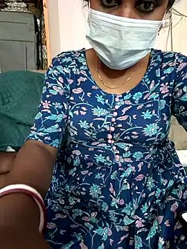 Freechat Couplejyoti01 on StripChat