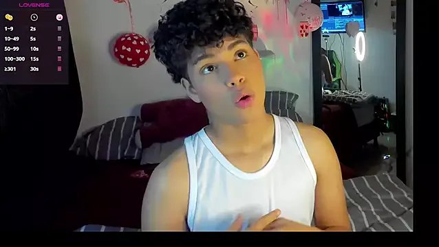 Freechat dani_angels__ on StripChat