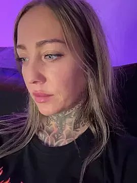 Freechat Elenascrib on StripChat