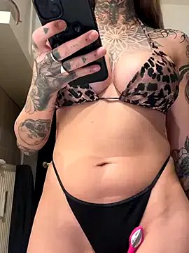 Freechat Elenascrib on StripChat