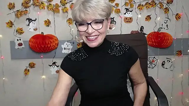 Freechat EllaBonito on StripChat