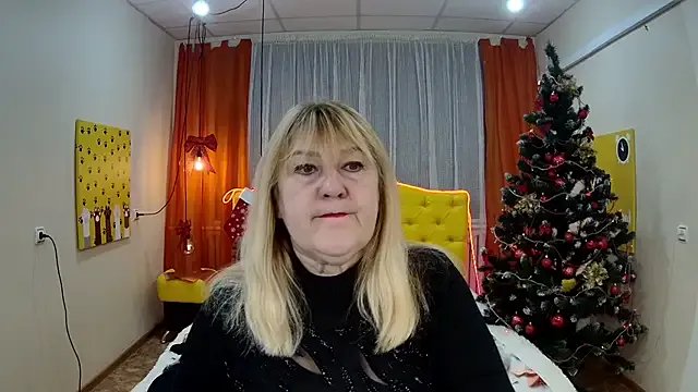 Freechat EmmaEllison on StripChat