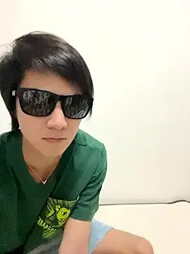 Group erokami36 on StripChat