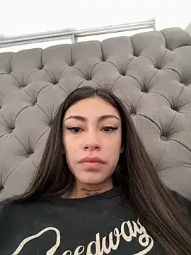 Freechat Eva-bonny on StripChat