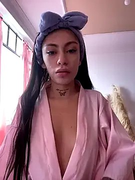 Freechat Eva-bonny on StripChat