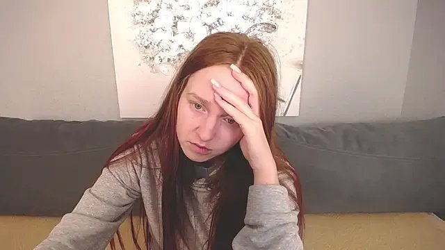 Freechat Evarey_ on StripChat