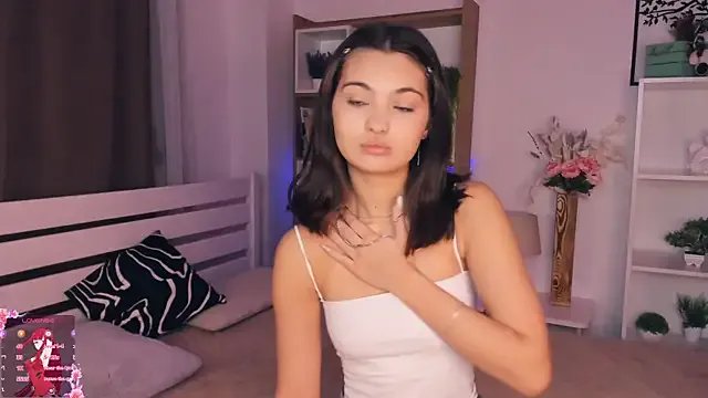 Freechat FunnyyMonkeyy on StripChat