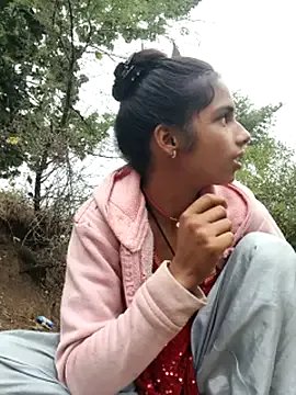 Freechat Gulika_Doshi on StripChat