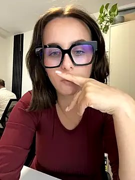 Hii_Lolla on StripChat 