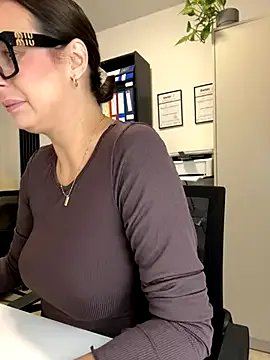 Hii_Lolla on StripChat 