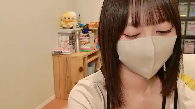 Group HIKARI_x0 on StripChat