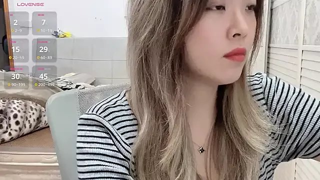 Freechat Holiland on StripChat