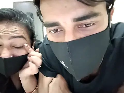 Freechat horny_milf_couple on StripChat