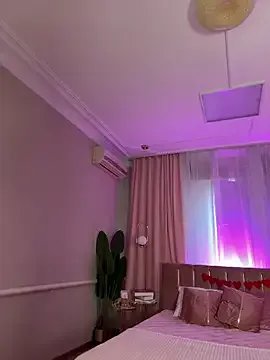 Freechat HugeBoobsAlice on StripChat