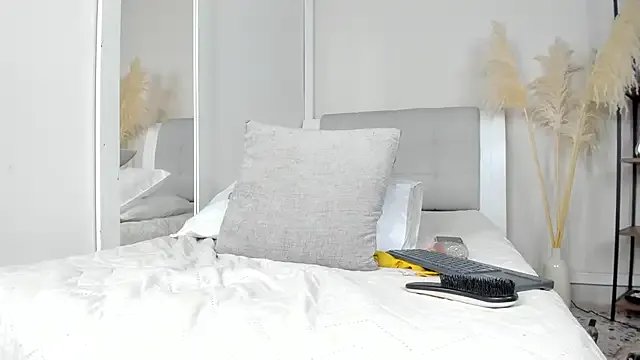 Freechat ivannajackson on StripChat