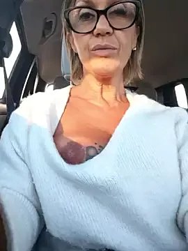 Private JasmineNoir2 on StripChat