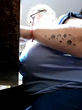 Freechat JennyInVegas on StripChat