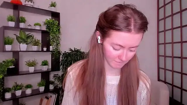 Private KateCuddle on StripChat