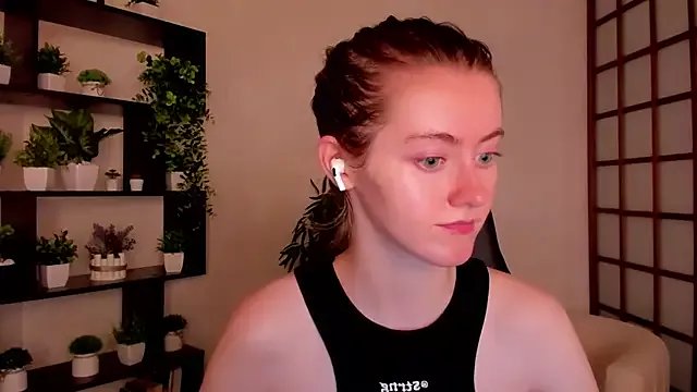 Private KateCuddle on StripChat