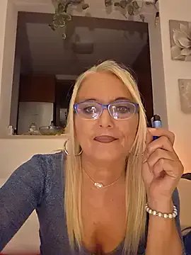 Freechat kikkastar on StripChat