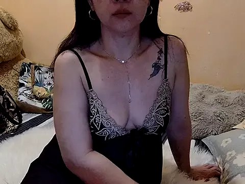 Freechat KissHott on StripChat