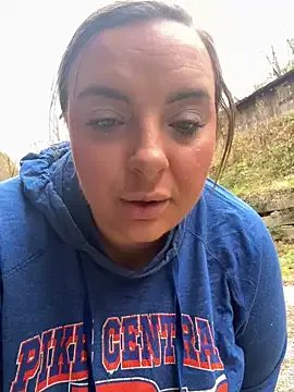 Freechat lairarose on StripChat