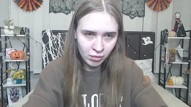 Freechat LauraHlot on StripChat